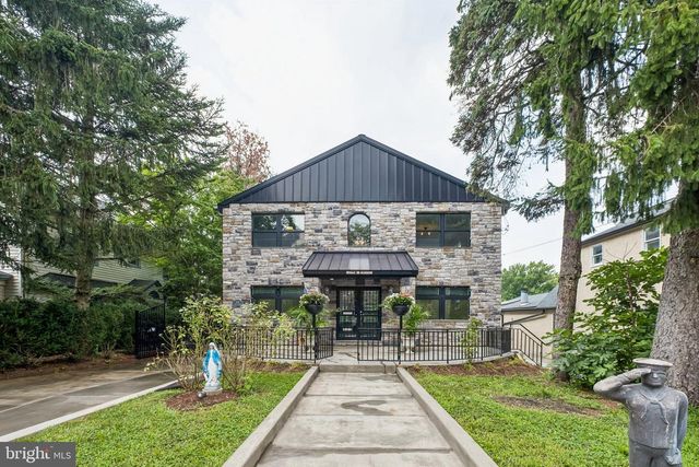 618 GATES ST, Philadelphia, PA 19128