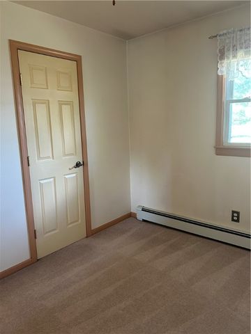 33 Suburban Drive, Big Flats, NY 14903