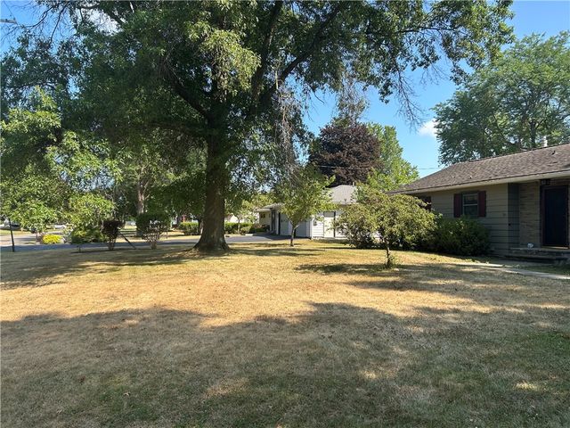 33 Suburban Drive, Big Flats, NY 14903