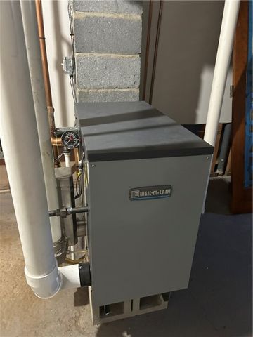 33 Suburban Drive, Big Flats, NY 14903