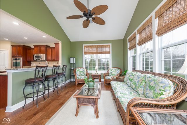 8920 Sandstone Place, Zionsville, IN 46077