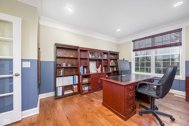 8920 Sandstone Place, Zionsville, IN 46077