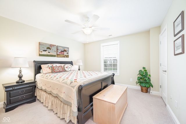8920 Sandstone Place, Zionsville, IN 46077