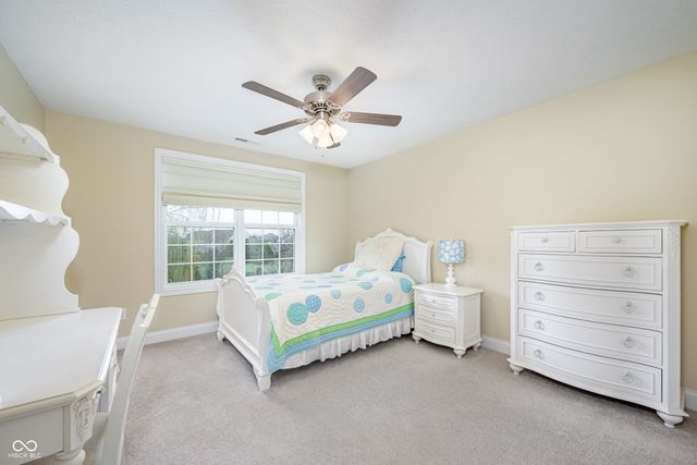8920 Sandstone Place, Zionsville, IN 46077