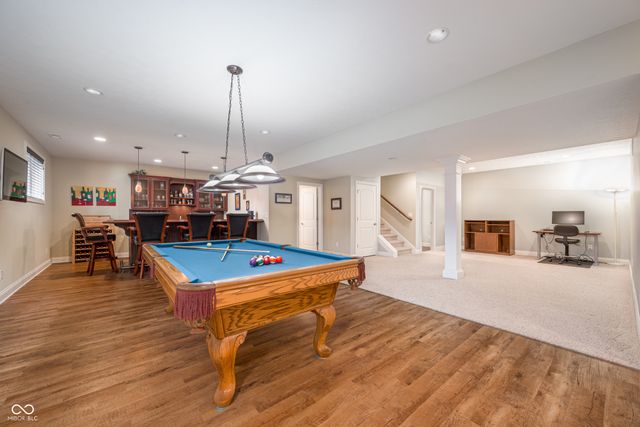 8920 Sandstone Place, Zionsville, IN 46077