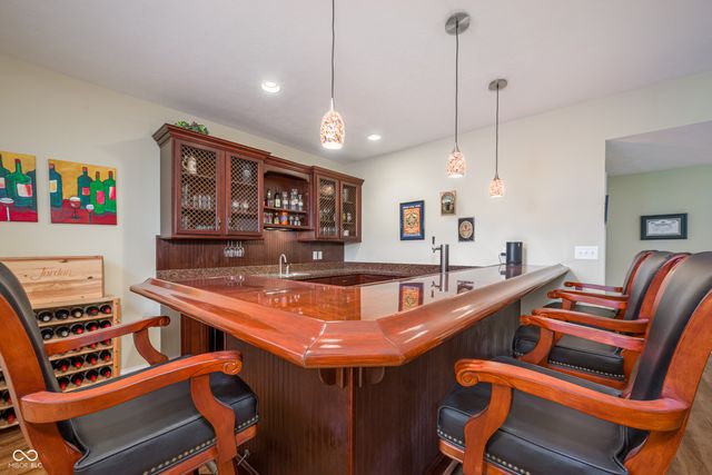 8920 Sandstone Place, Zionsville, IN 46077