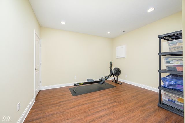 8920 Sandstone Place, Zionsville, IN 46077