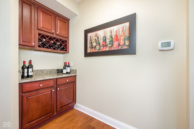 8920 Sandstone Place, Zionsville, IN 46077