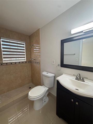 2765 NW 212th Street, Miami Gardens, FL 33056