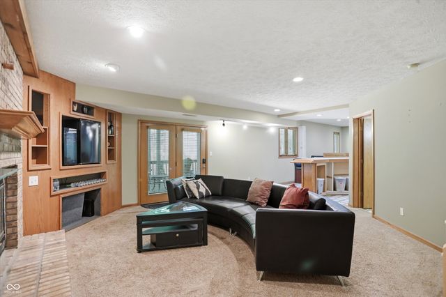 4761 Moss Lane, Indianapolis, IN 46237
