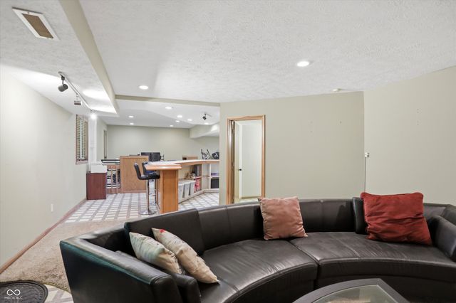 4761 Moss Lane, Indianapolis, IN 46237