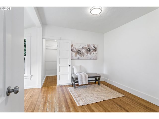 4810 Se HULL Ave, Milwaukie, OR 97267