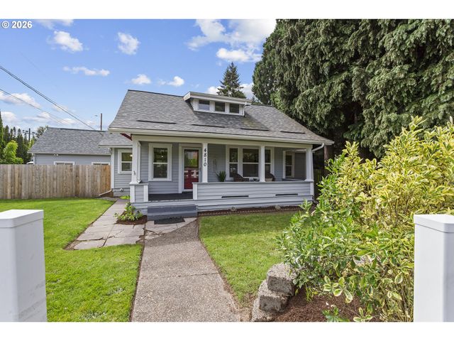4810 Se HULL Ave, Milwaukie, OR 97267