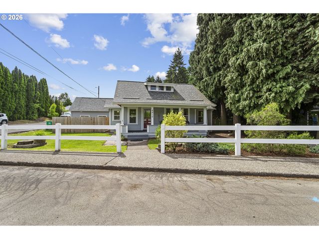 4810 Se HULL Ave, Milwaukie, OR 97267