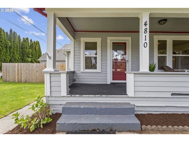 4810 Se HULL Ave, Milwaukie, OR 97267