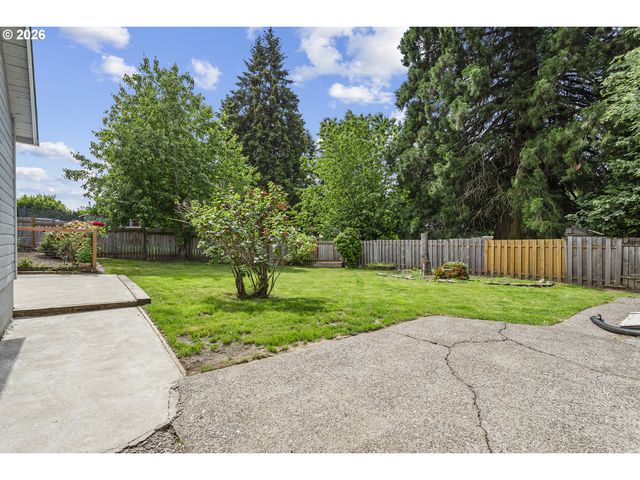 4810 Se HULL Ave, Milwaukie, OR 97267