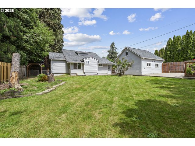 4810 Se HULL Ave, Milwaukie, OR 97267