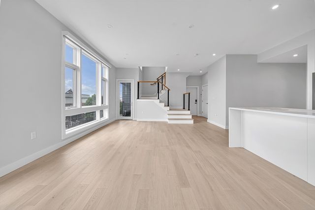 1 Loring Street 4, Somerville, MA 02143