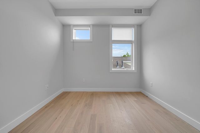 1 Loring Street 4, Somerville, MA 02143