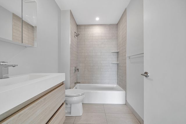 1 Loring Street 4, Somerville, MA 02143