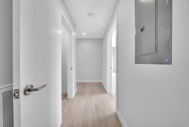 1 Loring Street 4, Somerville, MA 02143