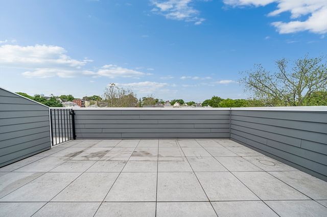 1 Loring Street 4, Somerville, MA 02143