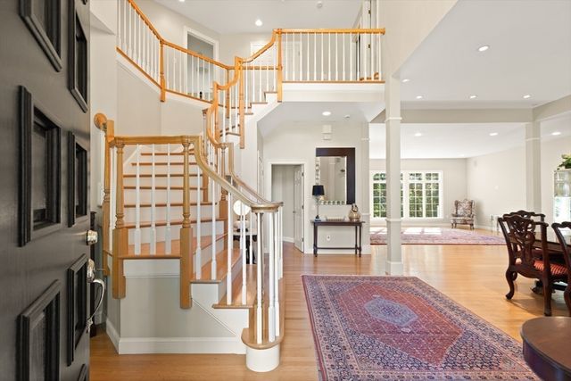 2 New Meadow Lane, Topsfield, MA 01983