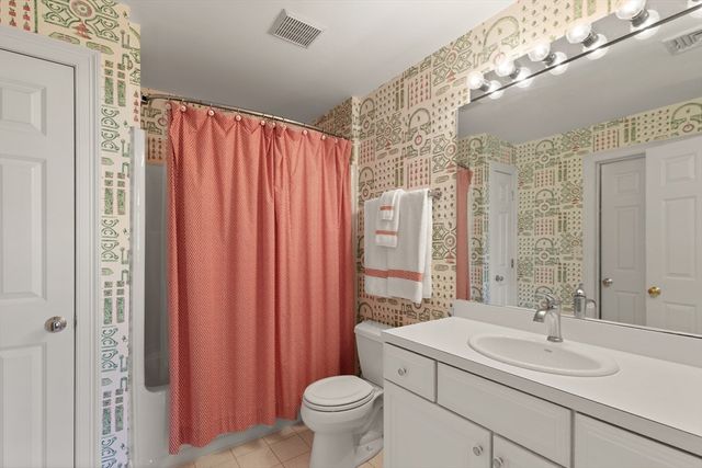 2 New Meadow Lane, Topsfield, MA 01983