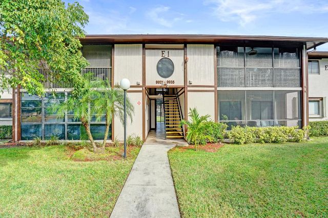 9933 N Belfort Circle 201, Tamarac, FL 33321