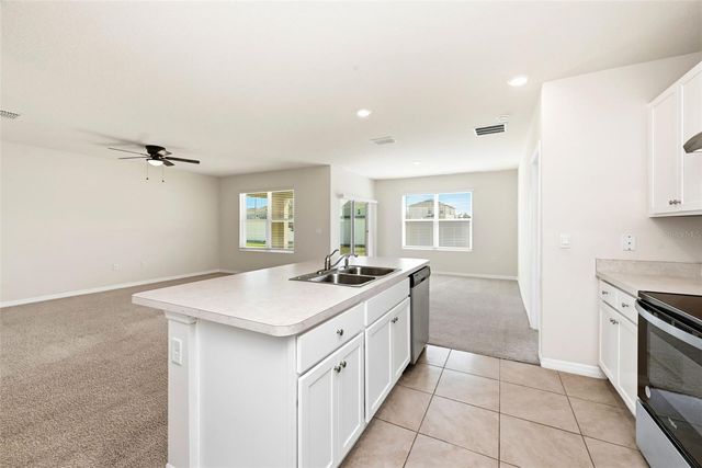 2725 DUMONT LANE, Tavares, FL 32778