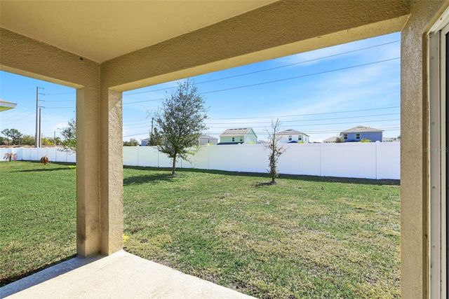 2725 DUMONT LANE, Tavares, FL 32778