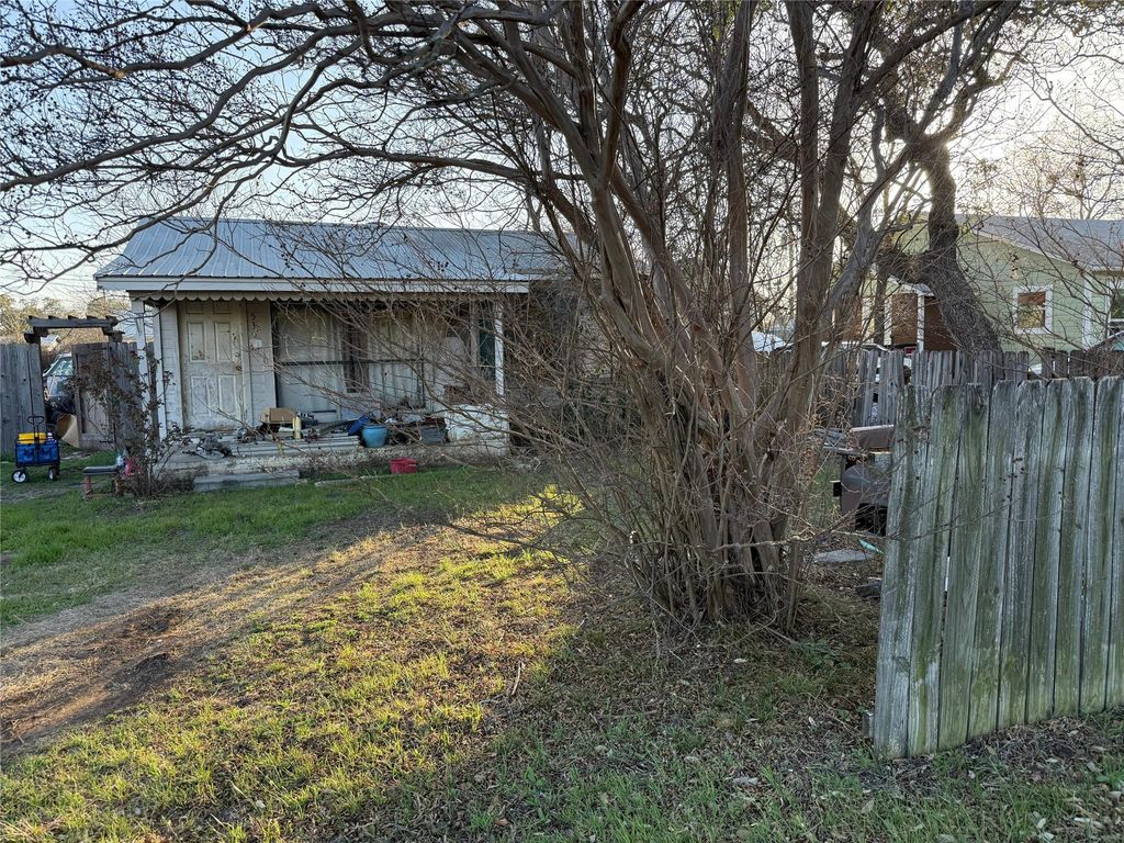 520 & 530 W State Highway 29 ST, Bertram, TX 78605