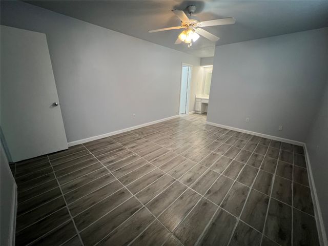 1911 Primrose Lane, Arlington, TX 76014