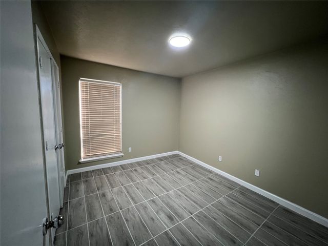 1911 Primrose Lane, Arlington, TX 76014