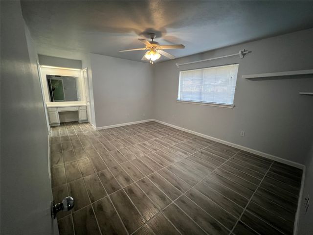 1911 Primrose Lane, Arlington, TX 76014