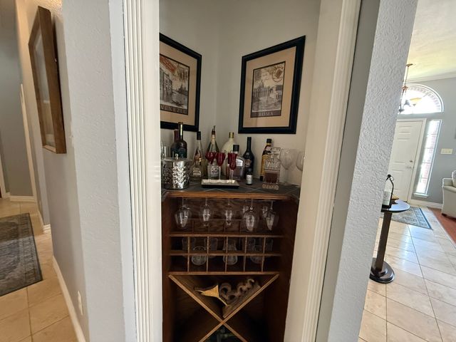 1202 Golden View Court, Arlington, TX 76001
