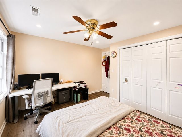 18 Frongillo Farm Rd, Worcester, MA 01604