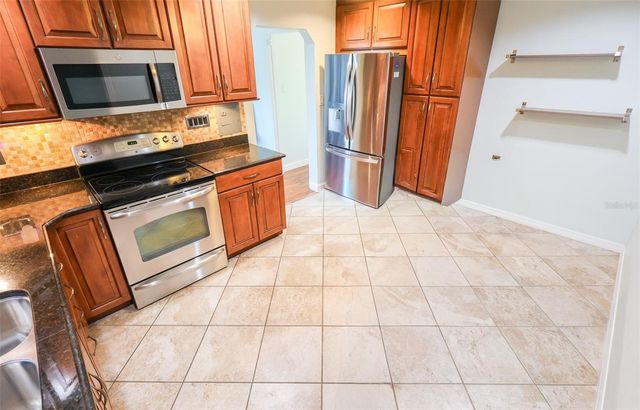 3104 W NORTH A STREET, Tampa, FL 33609