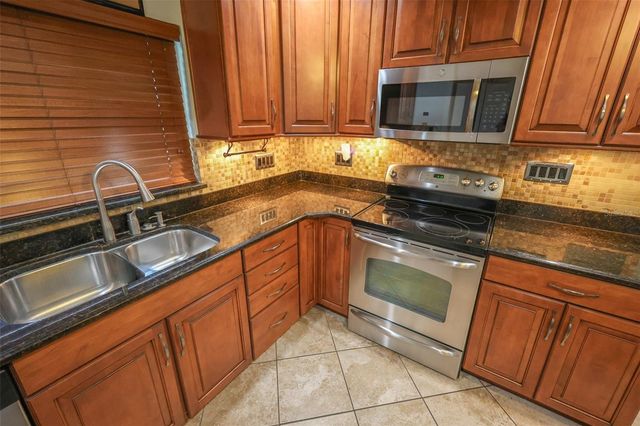 3104 W NORTH A STREET, Tampa, FL 33609