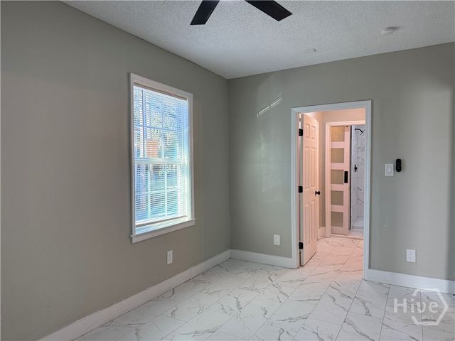 728 W 39th Street, Savannah, GA 31415