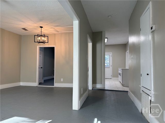 728 W 39th Street, Savannah, GA 31415