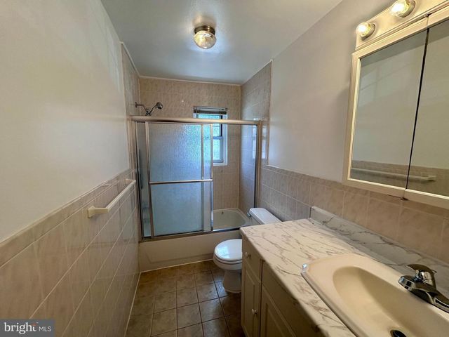 121-I THE ORCHARD, East Windsor, NJ 08512