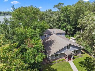 W1260 South Shore DRIVE, Palmyra, WI 53156