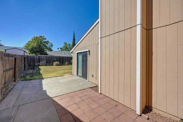 8668 Western Sun Way, Sacramento, CA 95828