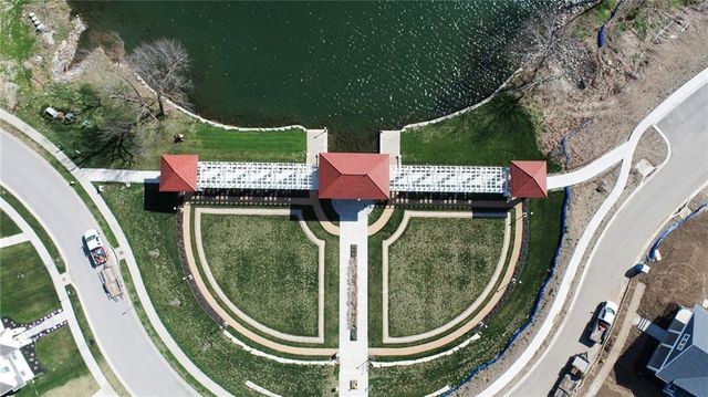 1201 SW Corinthian Lane, Lee's Summit, MO 64081