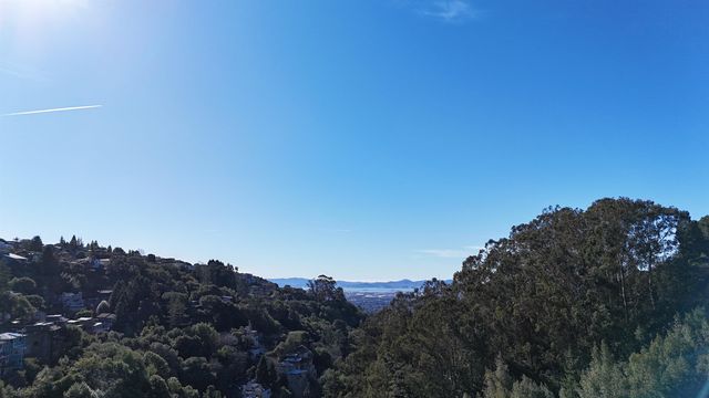1488 Alvarado Rd., Berkeley, CA 94705