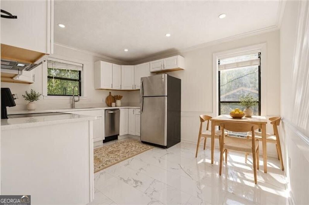 129 Sandalwood Circle, Lawrenceville, GA 30046 — photo 3