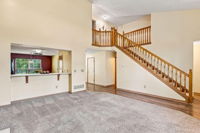 1143 Insco Loop, Blacklick, OH 43004
