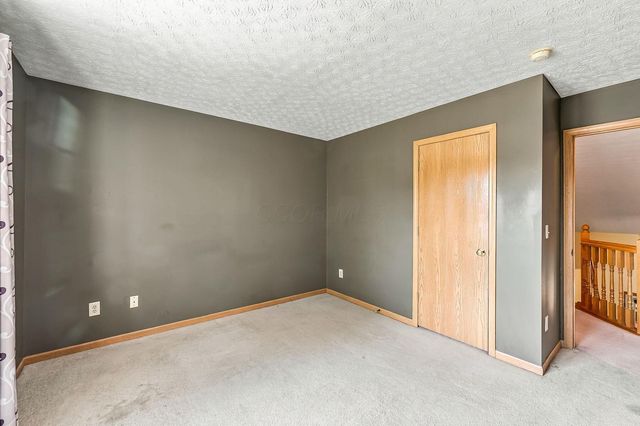 1143 Insco Loop, Blacklick, OH 43004