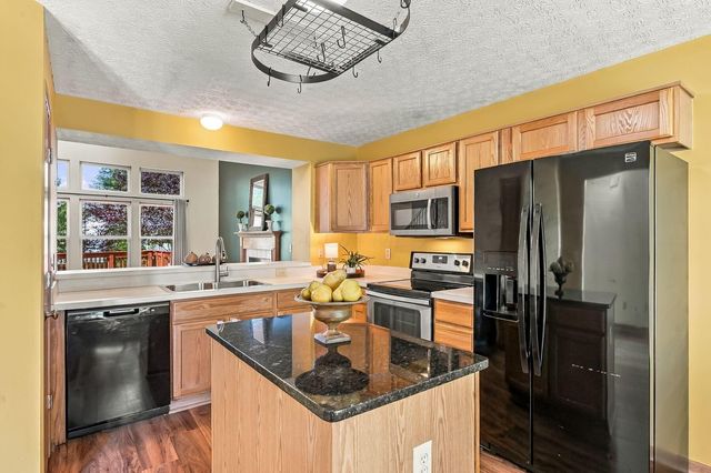 1143 Insco Loop, Blacklick, OH 43004